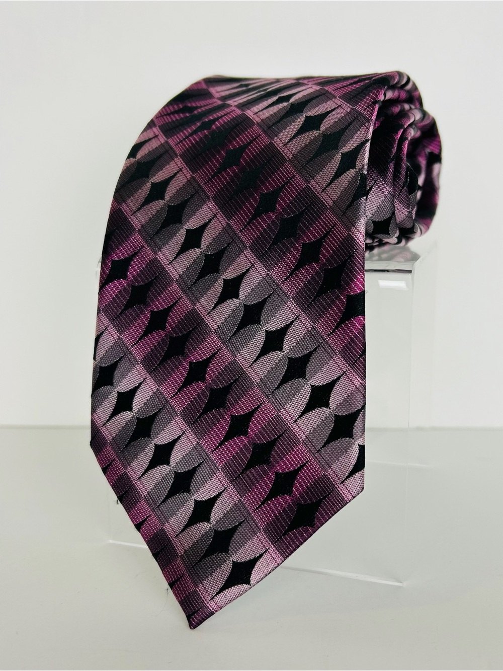 Stafford Essentials Men's Pink Black Diamond Striped Print 100% Silk